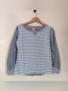 Postmark by Anthropology Women’s Gray & White Striped Long-Sleeve Top